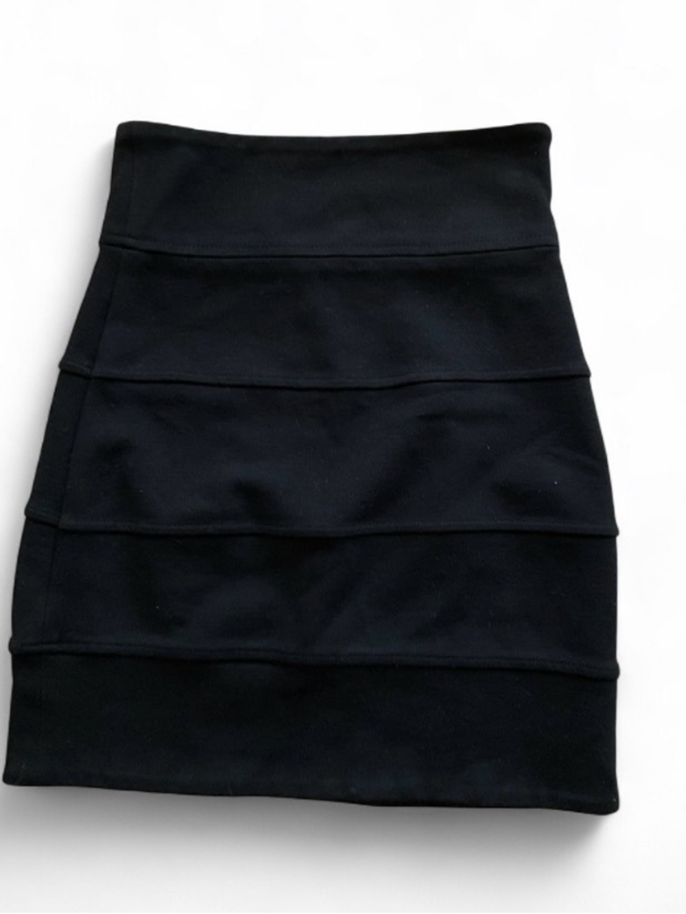 ARITZIA | TALULA Black Tiered Bodycon Mini Skirt - Size 0